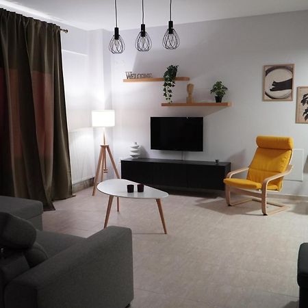Modern Apartment In Οld Τown Thessaloniki Exterior photo