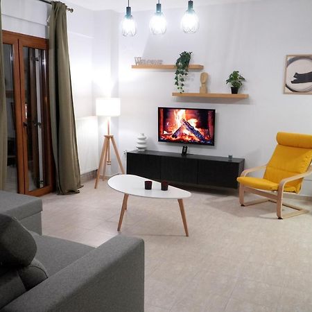 Modern Apartment In Οld Τown Thessaloniki Exterior photo
